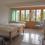 Trais Fluors Oda ve Kahvaltı