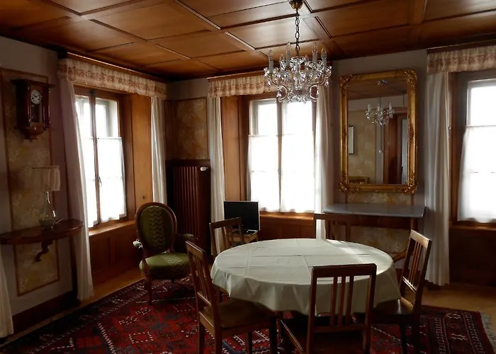 Oda ve Kahvaltı Trais Fluors