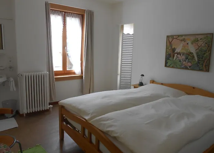 Trais Fluors Oda ve Kahvaltı 3*