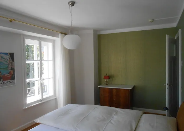 Oda ve Kahvaltı Trais Fluors 3*