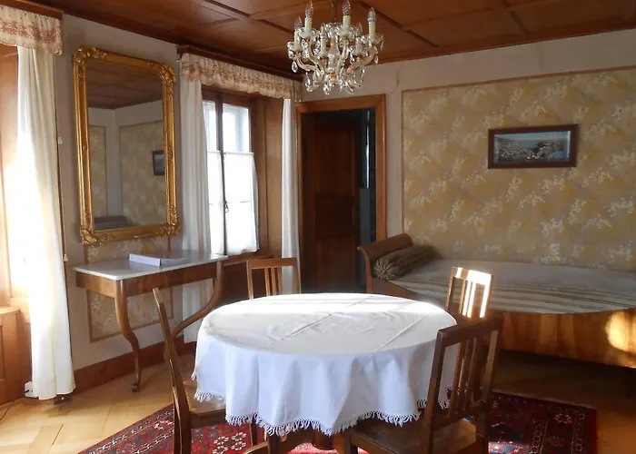 Oda ve Kahvaltı Trais Fluors