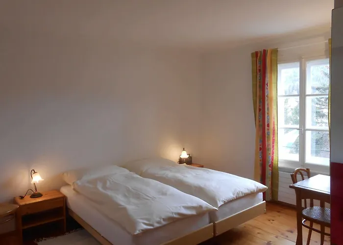 Trais Fluors Oda ve Kahvaltı Celerina/Schlarigna