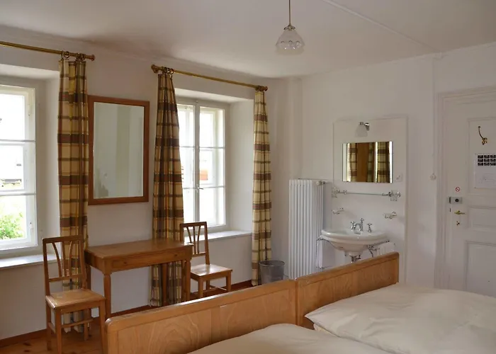 Trais Fluors Oda ve Kahvaltı Celerina/Schlarigna