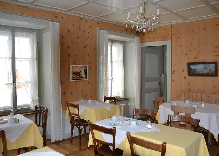 Oda ve Kahvaltı Trais Fluors Celerina/Schlarigna