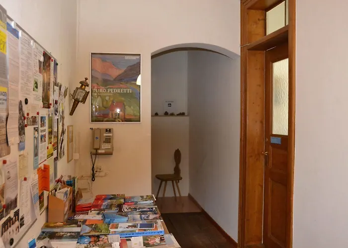 Trais Fluors Oda ve Kahvaltı 3*