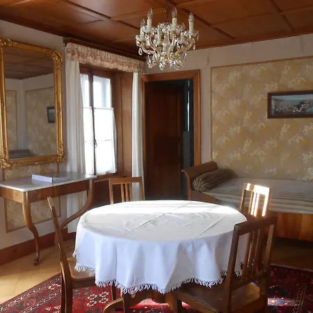 Panzió Trais Fluors