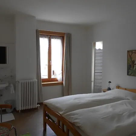 Trais Fluors Bed & Breakfast